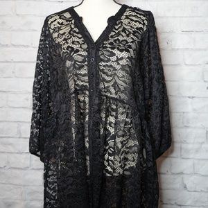 BRAND NEW Torrid Sheer Lace Tunic Top